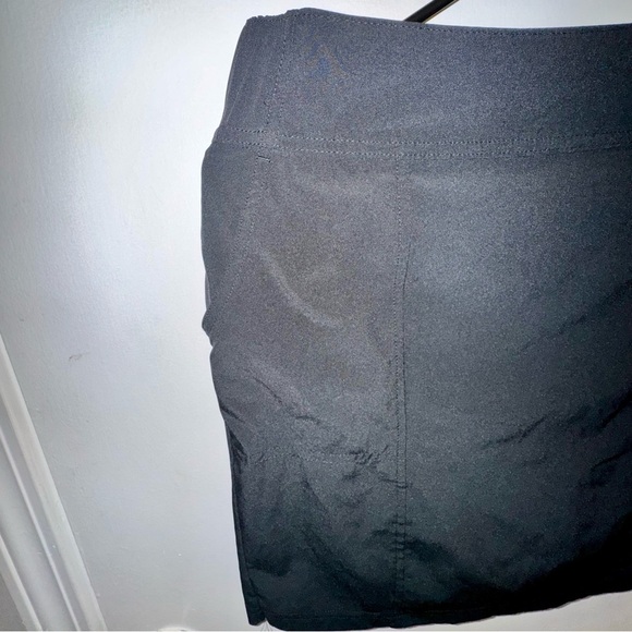 Columbia Women's Athletic Black Skort - Picture 2 of 8